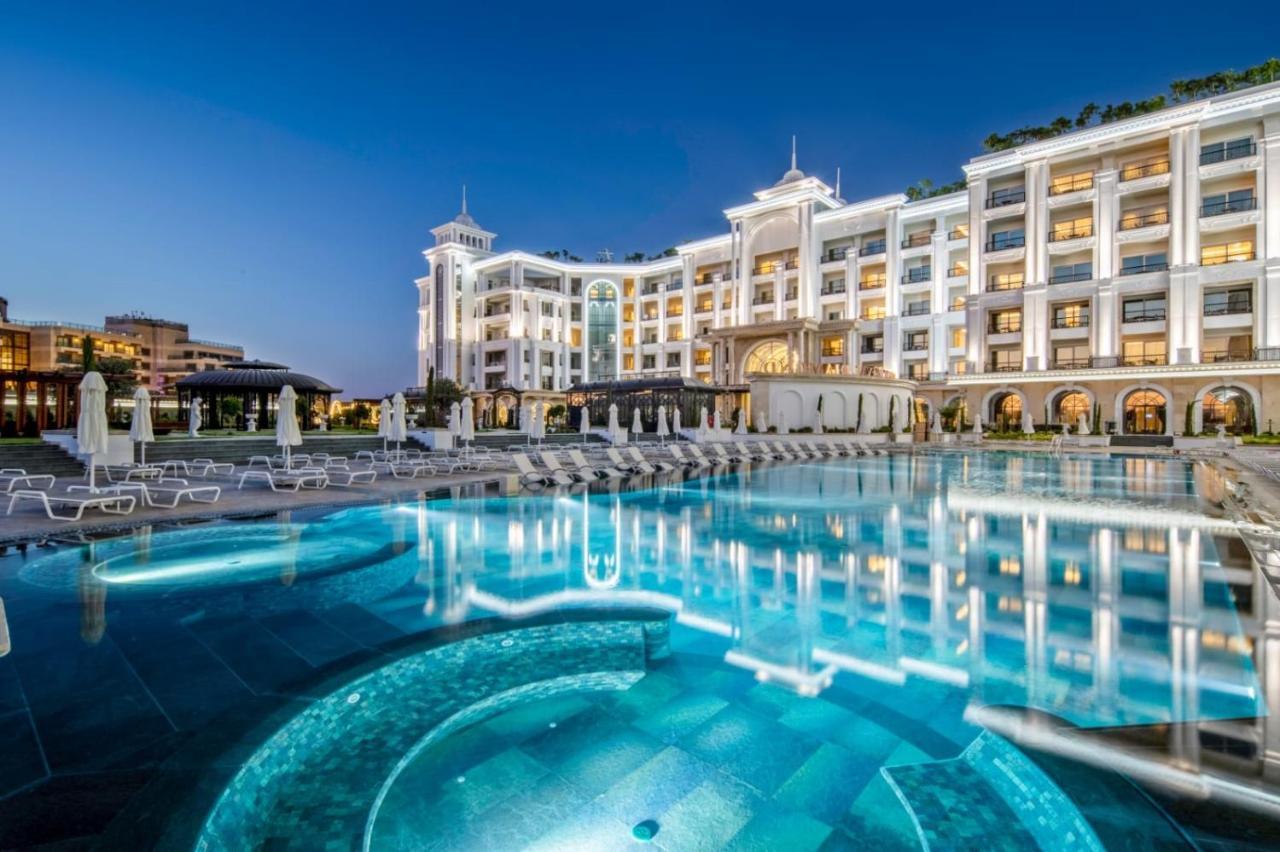 Merit Royal Diamond Hotel & Spa Karavas  Exterior foto